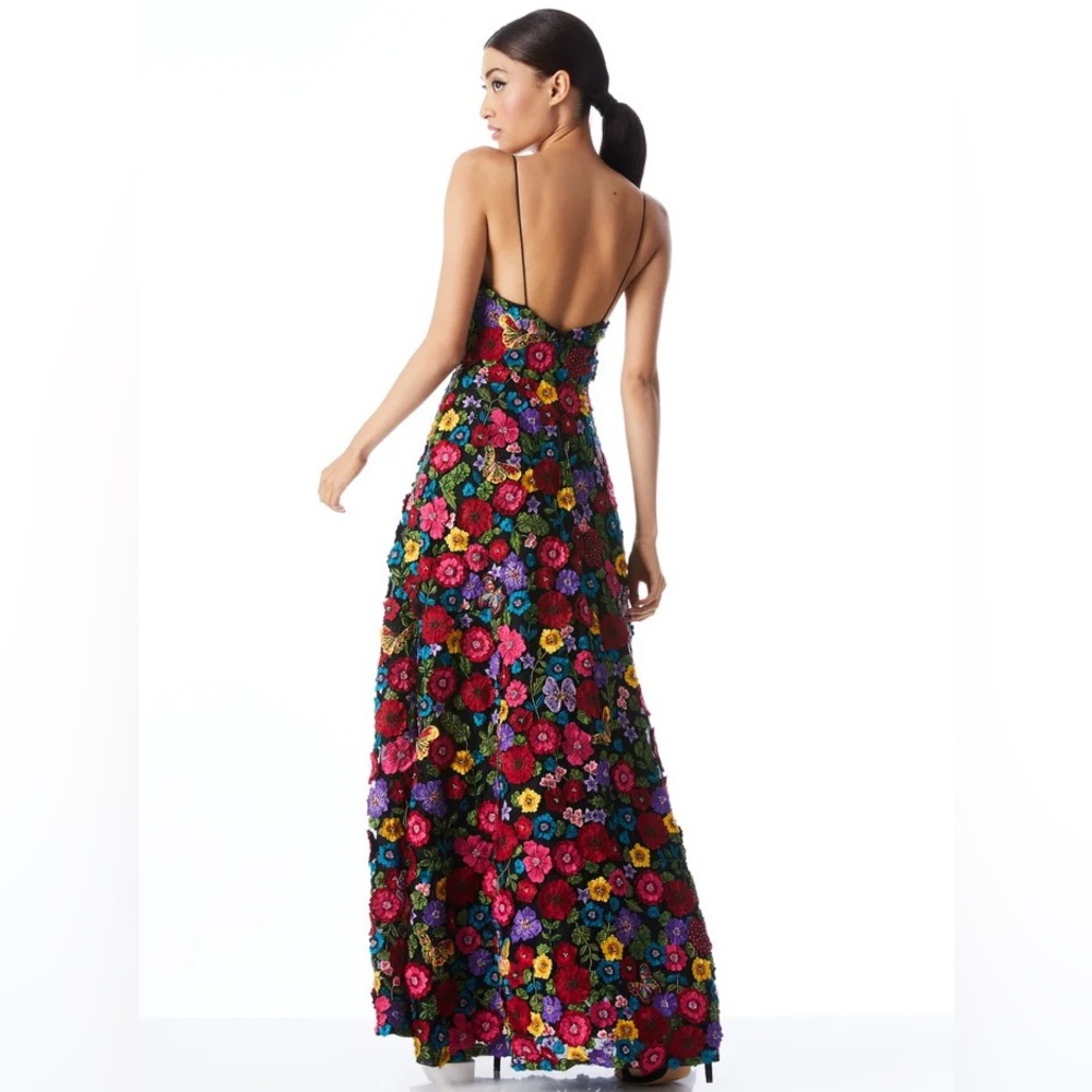 ALICE + OLIVIA Domenica Embellished Floral Black Ball Gown Dress Sz 4. Worn once